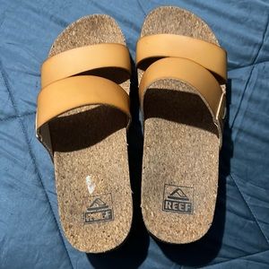 Reef sandals size 8. Only worn 1x they are too big for me and I can’t return